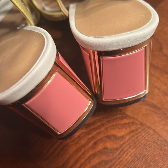 EXE LUISA Block Heel Sandals(Size 39) - Picture 8 of 10